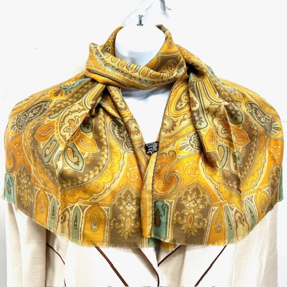Vgt  ETRO scarf 70%Wool/39% Silk 56"x17" Rusty Gold Blue Paisley Fringed (37) - Picture 1 of 11